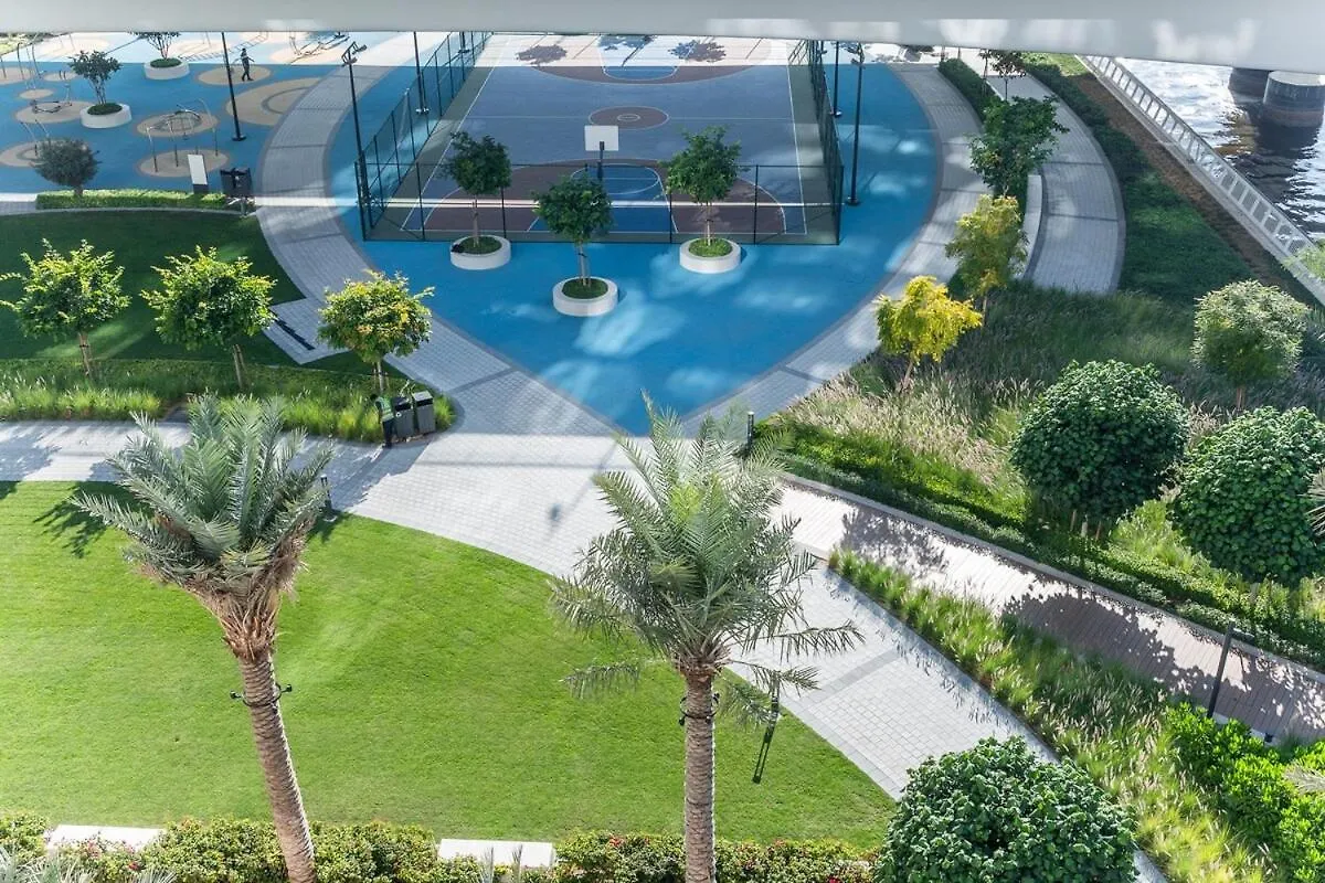 Dazzling 3-Bedrooms Apartment In The Heart Of Dubai Creek Harbour