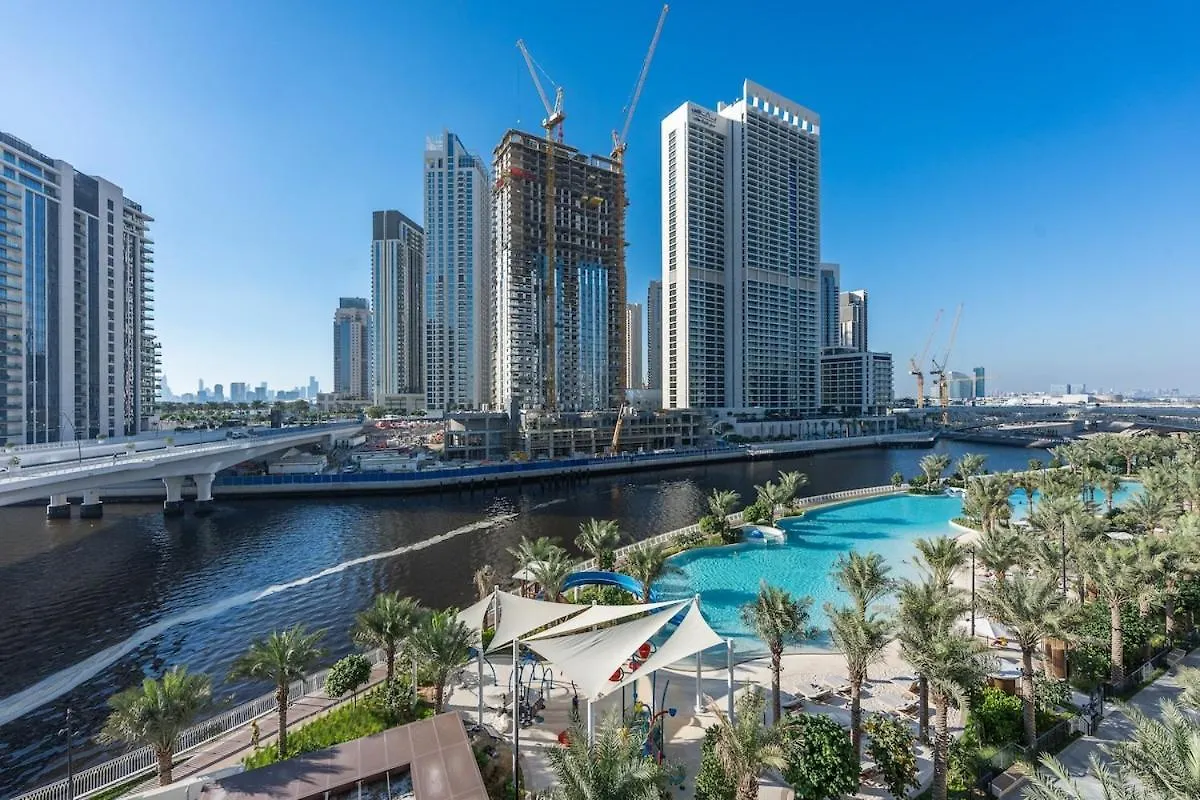Dazzling 3-Bedrooms Apartment In The Heart Of Dubai Creek Harbour