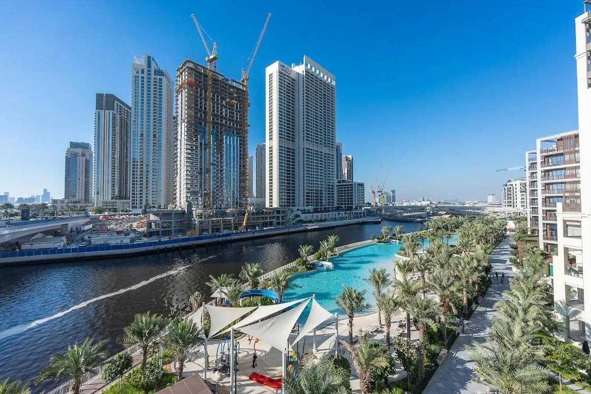 Dazzling 3-Bedrooms Apartment In The Heart Of Dubai Creek Harbour